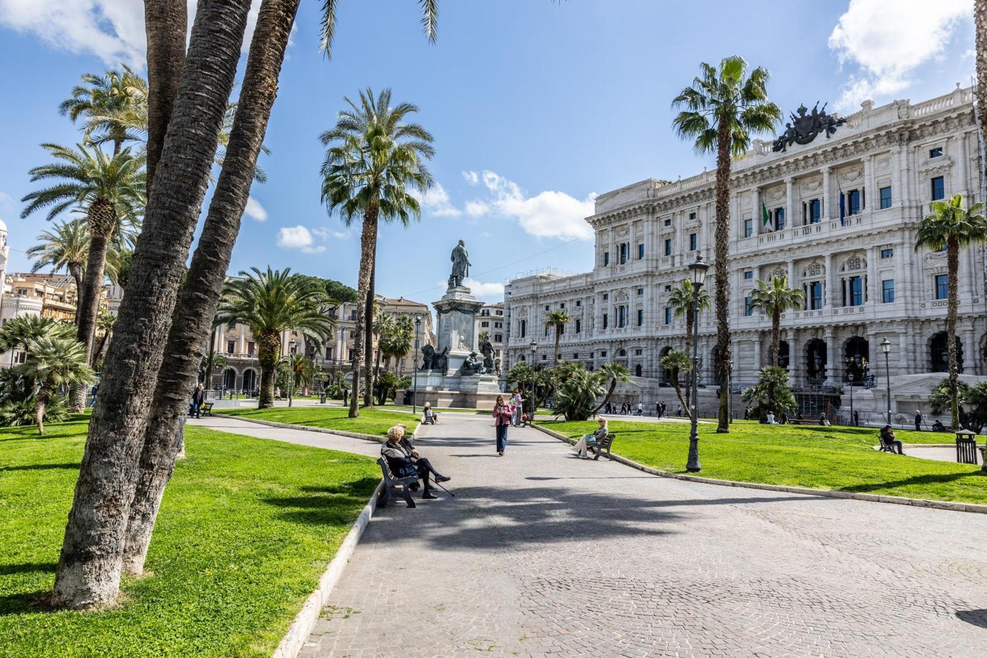 Mybedcavour — Photos 1